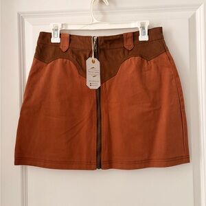 Two Toned Brown Mini Skirt with Front Zipper
